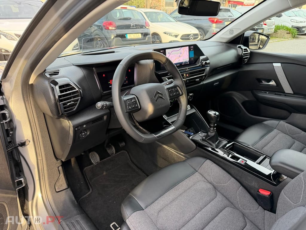 Citroen C4 1.2 PureTech Shine