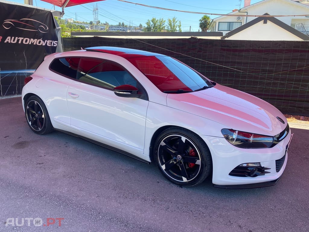 Volkswagen Scirocco 2.0 TDi Sport