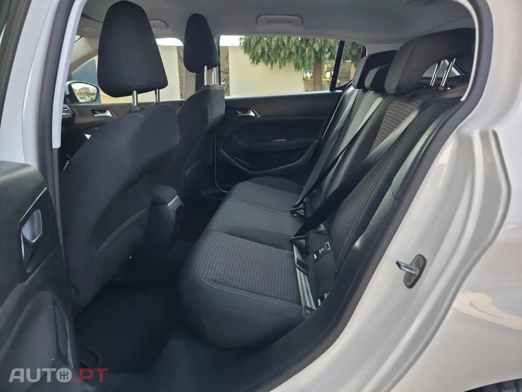 Peugeot 308 1.5 BlueHDi Style