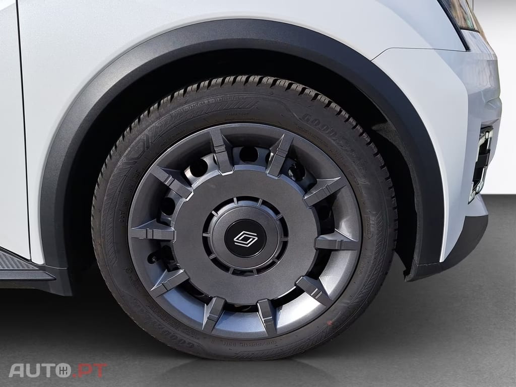 Renault 5 E-TECH Evolution Urban Range