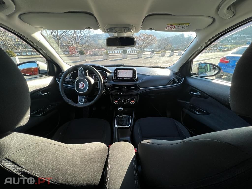 Fiat Tipo 1.3 M-Jet Lounge Tech J17