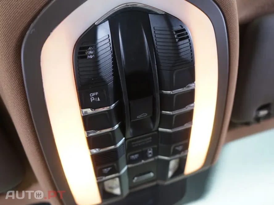 Porsche Cayenne Tiptronic