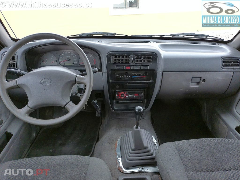 Nissan Navara D22 2.5D 4x2 C/D 5 Lug
