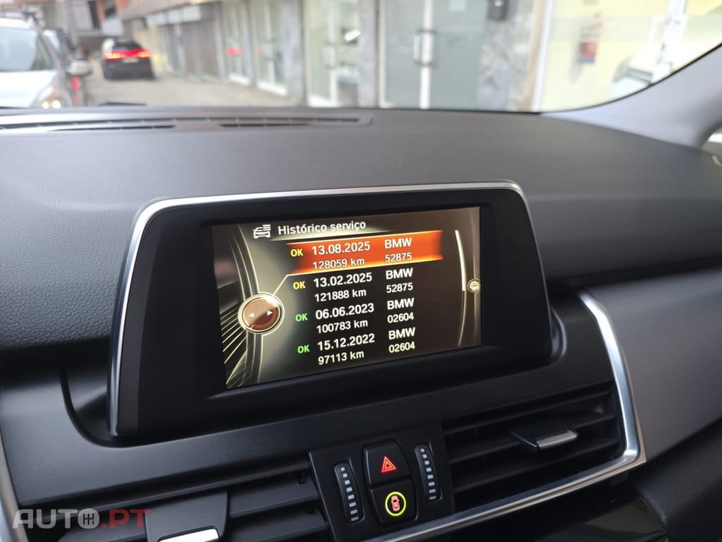 BMW 216 d Line Sport