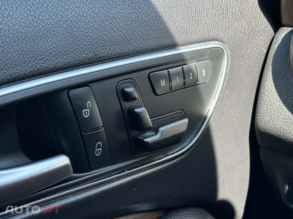 Mercedes-Benz GLA 220 CDi AMG Line