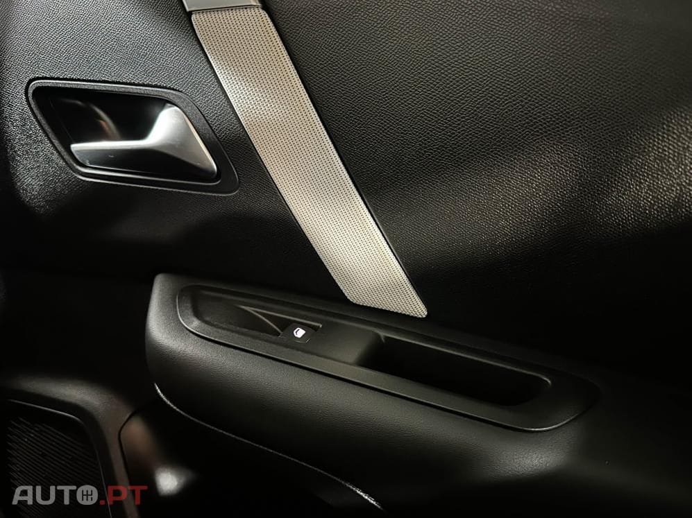 Citroen C4 PureTech 130 Stop&Start EAT8 PLUS