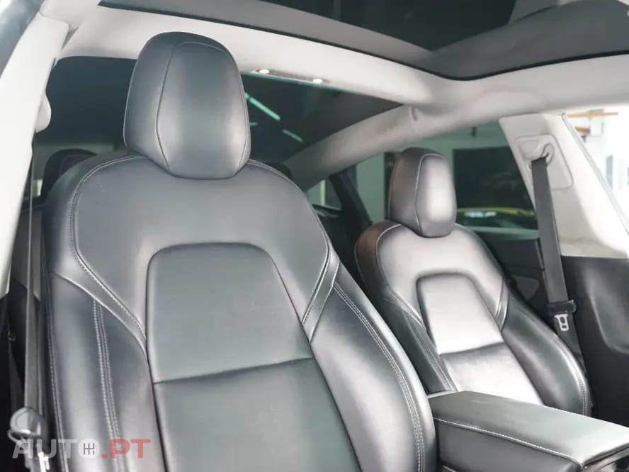 Tesla Model 3 Long Range AWD Dual Motor
