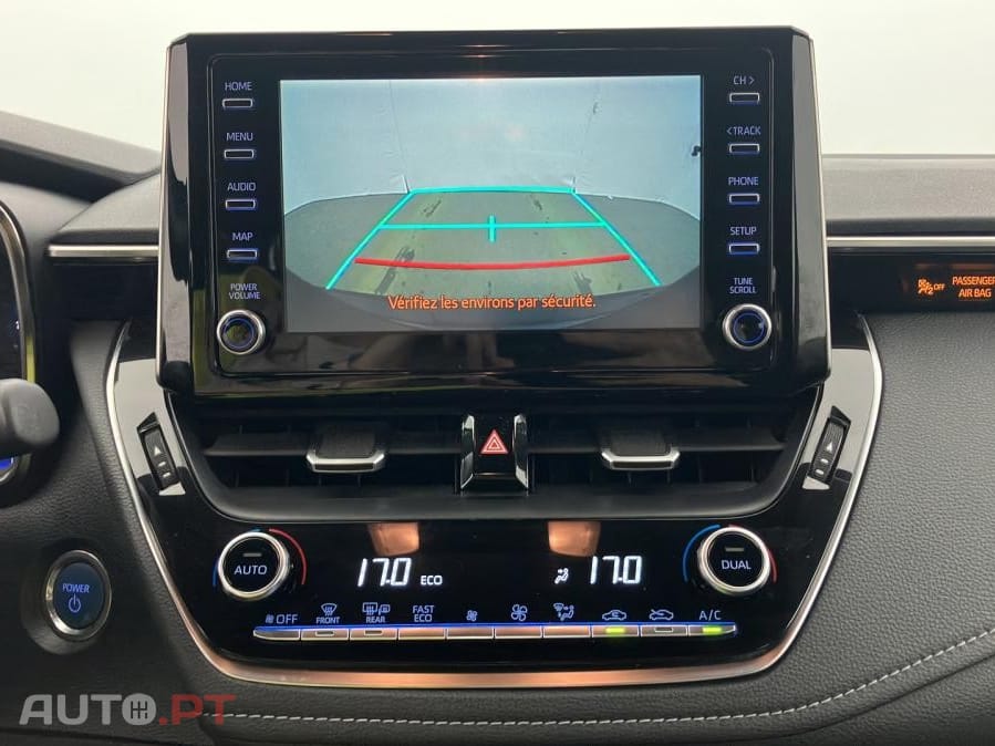 Toyota Corolla 1.8 Hybrid Dynamic Business