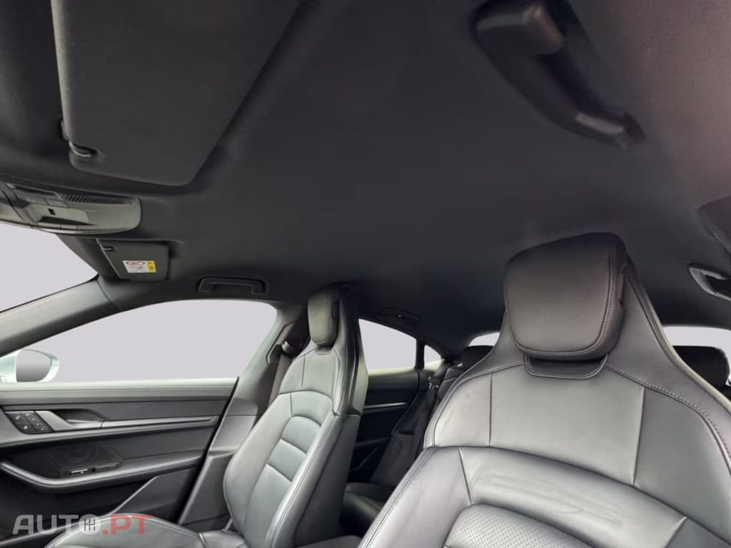 Porsche Taycan 4S I.V.A DEDUTIVEL 