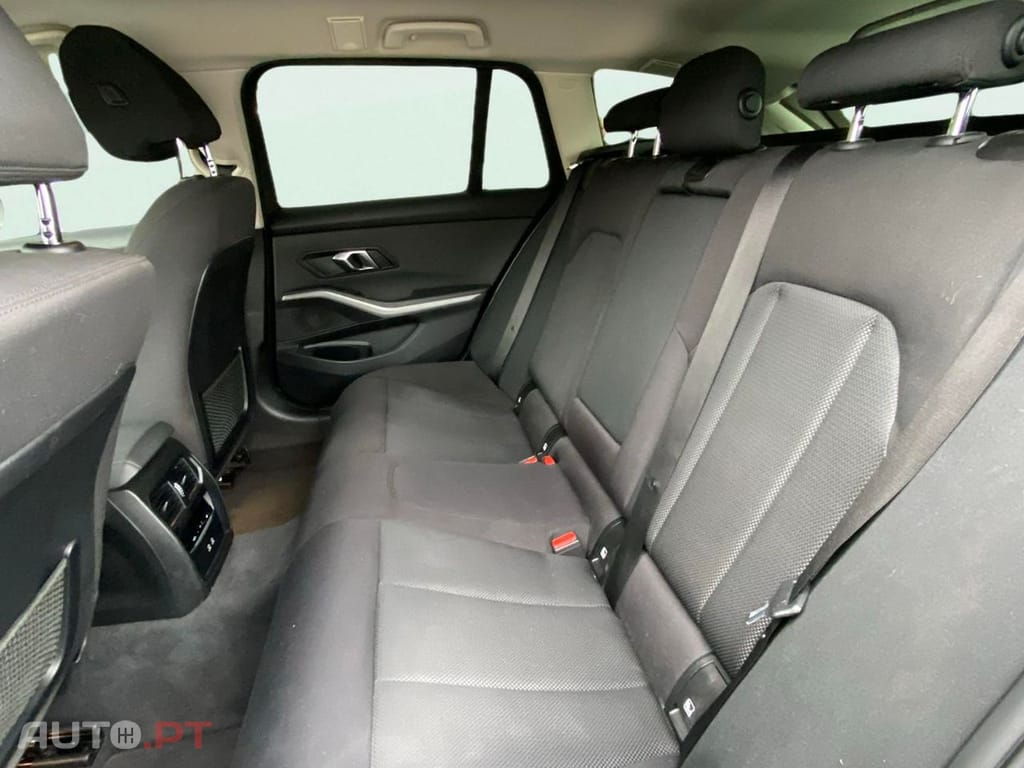 BMW 330 e Corporate Edition Auto