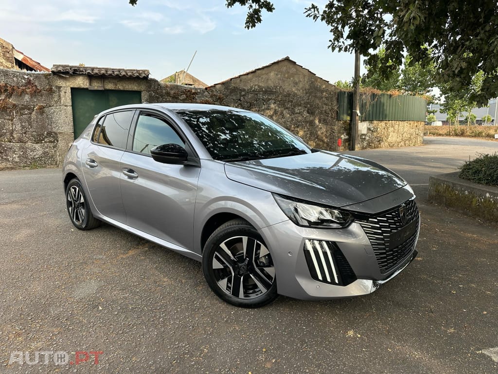 Peugeot E-208 51 kWh Allure