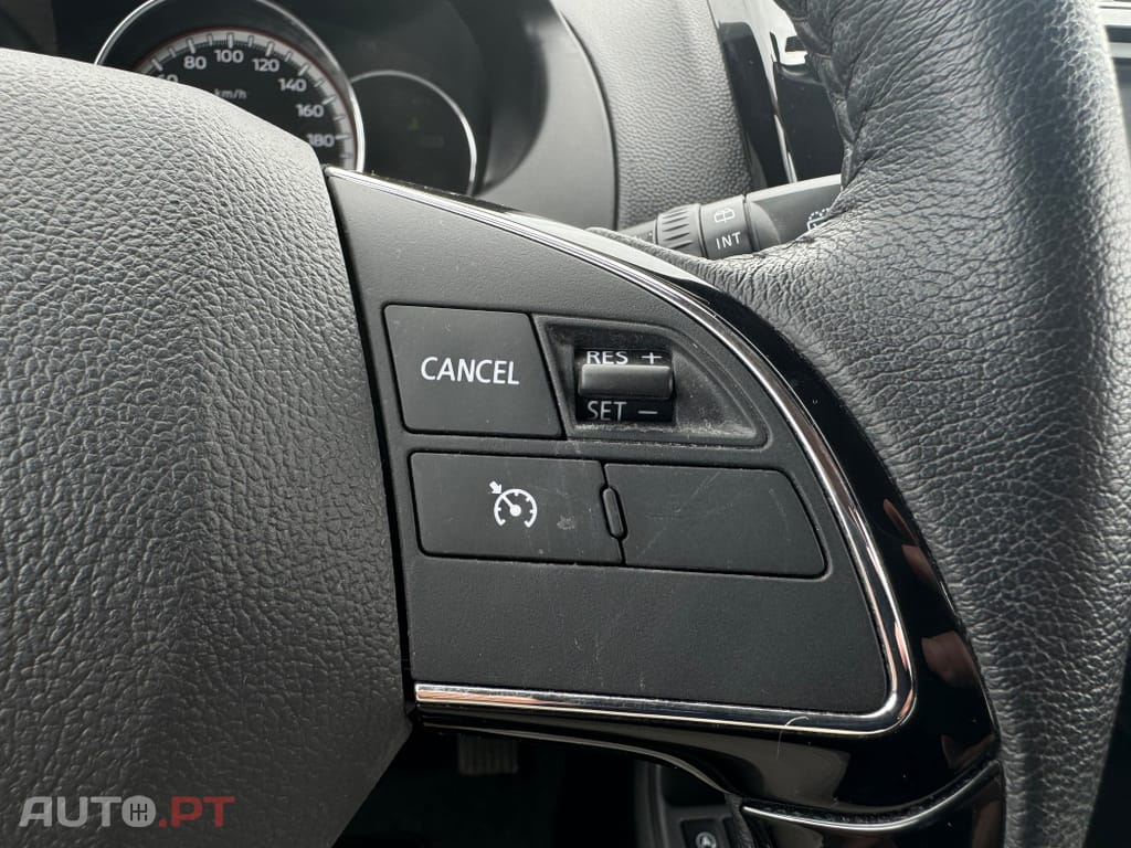 Mitsubishi Space Star 1.2 Intense