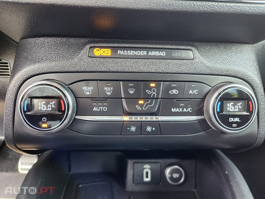 Ford Focus SW 1.5 TDCi EcoBlue ST-Line