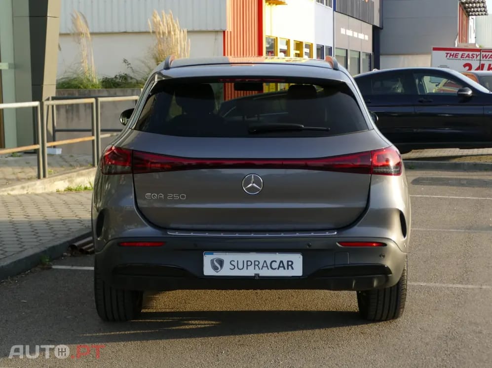 Mercedes-Benz EQA 250 AMG Line