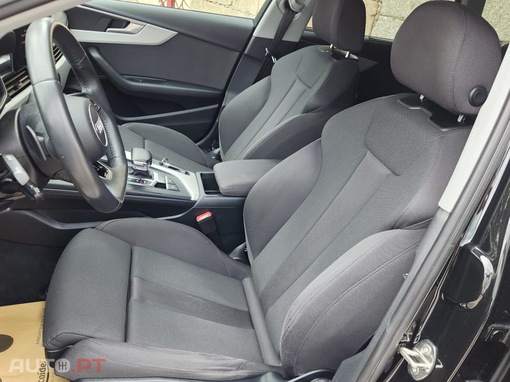 Audi A4 Avant 40 TDI S line S tronic