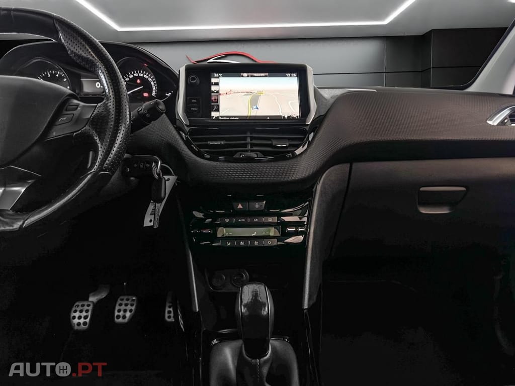Peugeot 2008 1.2 PureTech GT Line