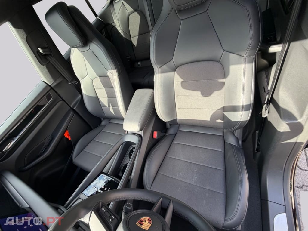 Porsche Macan I.V.A DEDUTIVEL