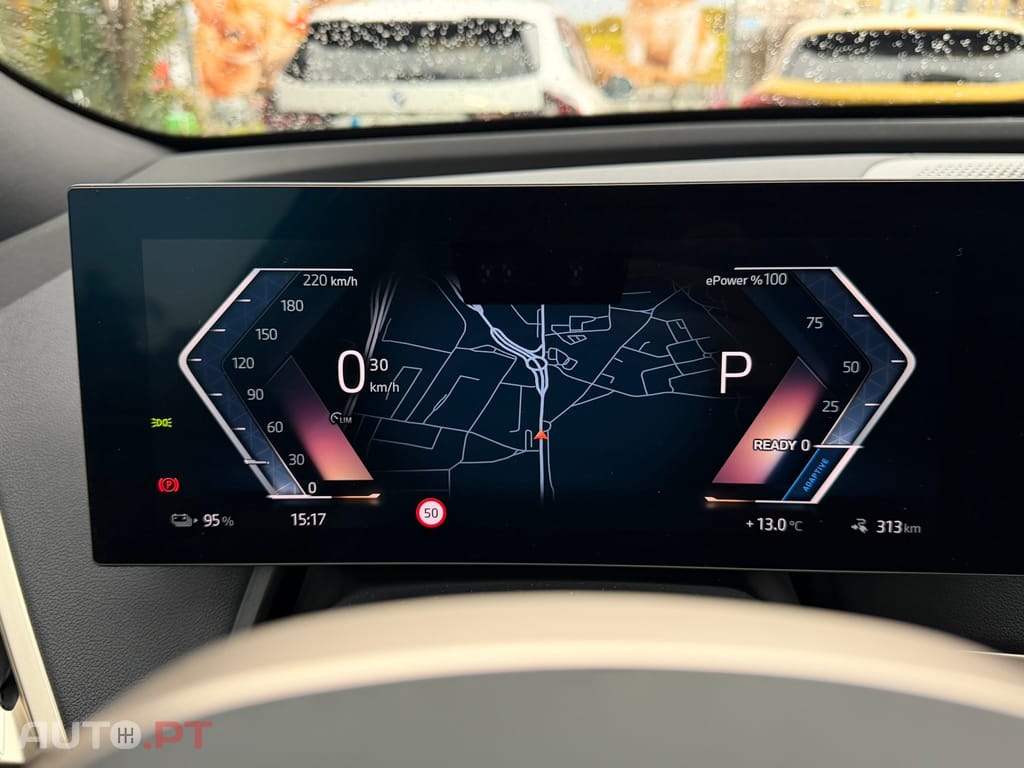 BMW iX xDrive 40 Pack Desportivo