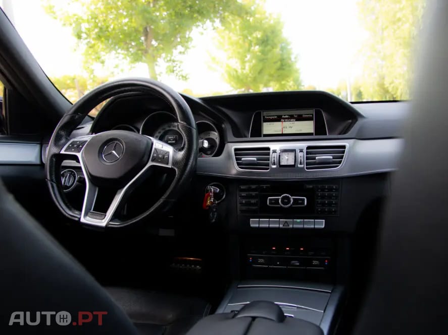 Mercedes-Benz E 220 BlueTEC 9G-TRONIC Avantgarde