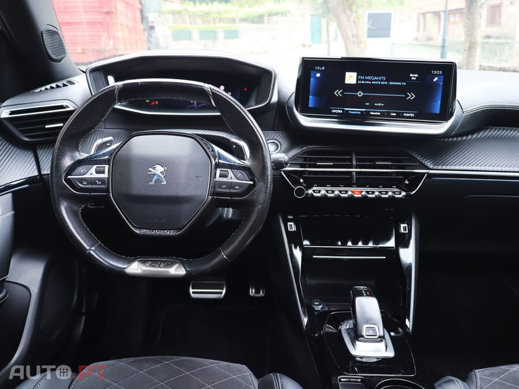 Peugeot 2008 1.5 BlueHDi GT EAT8