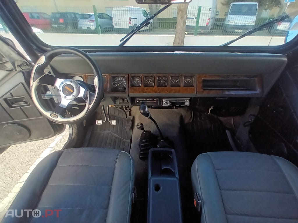 Jeep Wrangler YJ