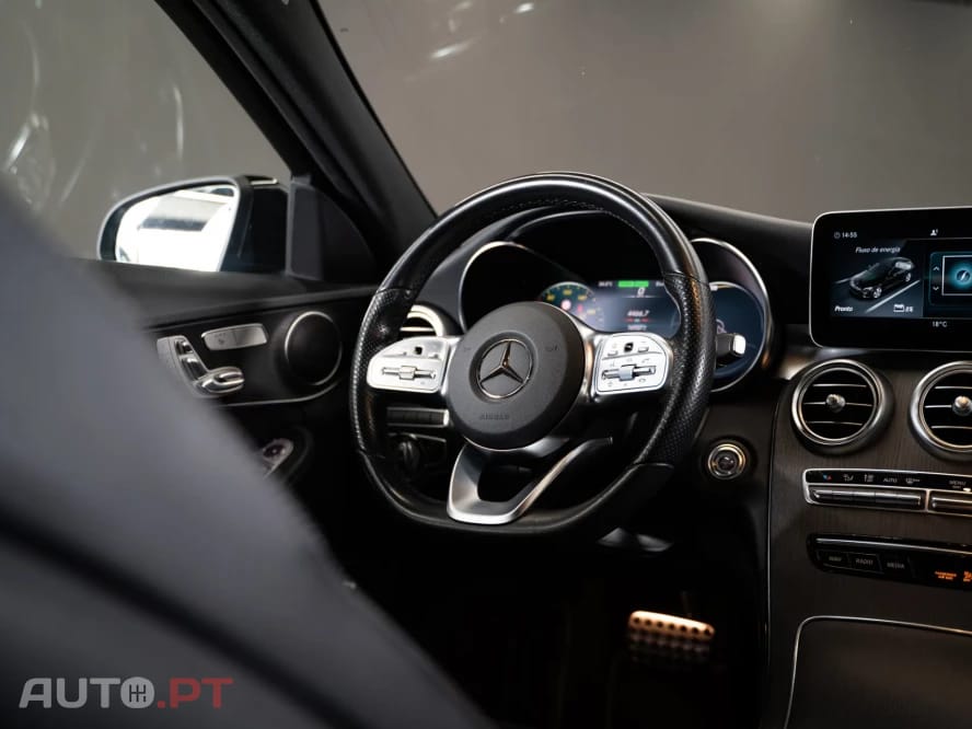 Mercedes-Benz C 300 e AMG Line