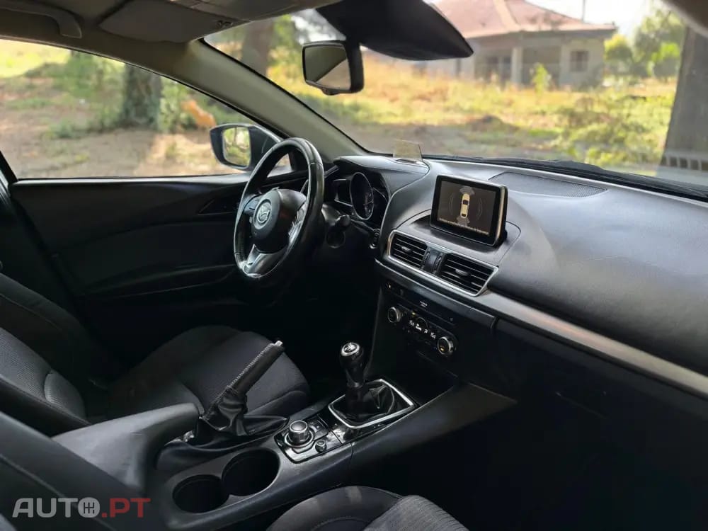 Mazda 3 1.5 Sky-D Excellence Pack Leather Navi