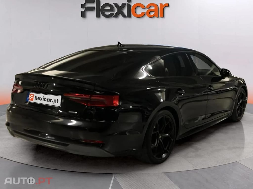 Audi A5 2.0 TDi S-Line Quattro