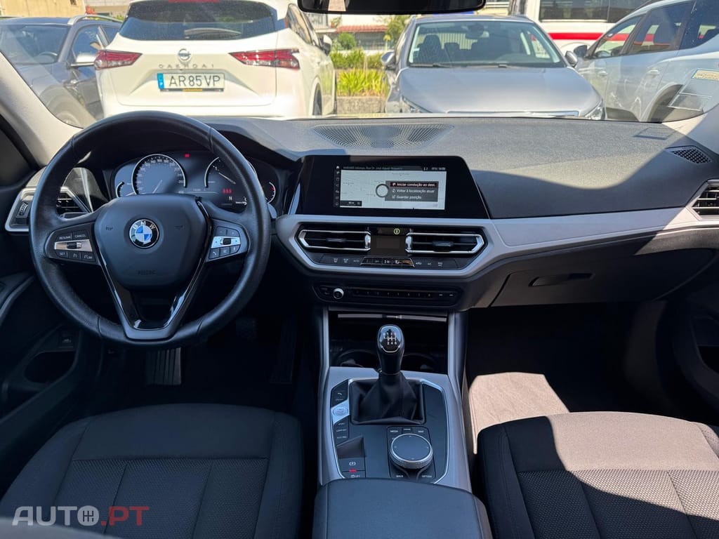 BMW 318 d Touring Line Sport