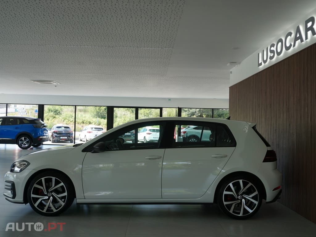 Volkswagen Golf 2.0 TSi GTi Performance