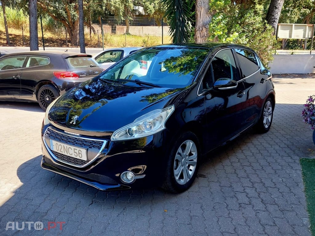 Peugeot 208 1.2 VTi Active