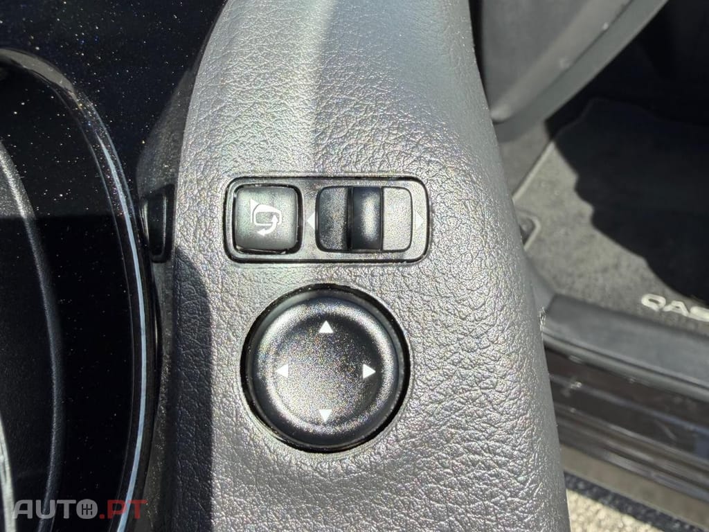 Nissan Qashqai 1.5 dCi N-Connecta J18