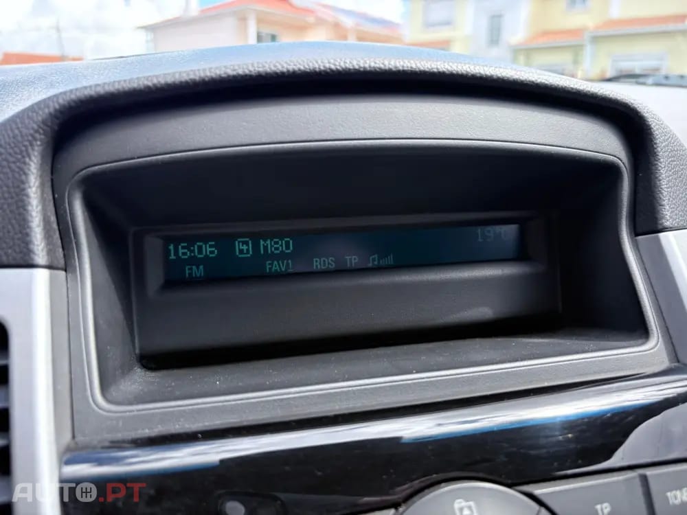 Chevrolet Cruze 1.6 LS