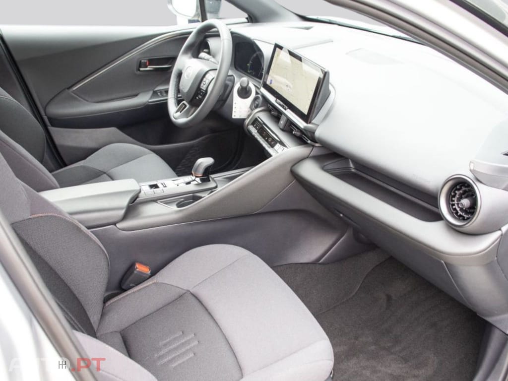 Toyota C-HR 1.8 Hybrid Team I.V.A DEDUTIVEL 