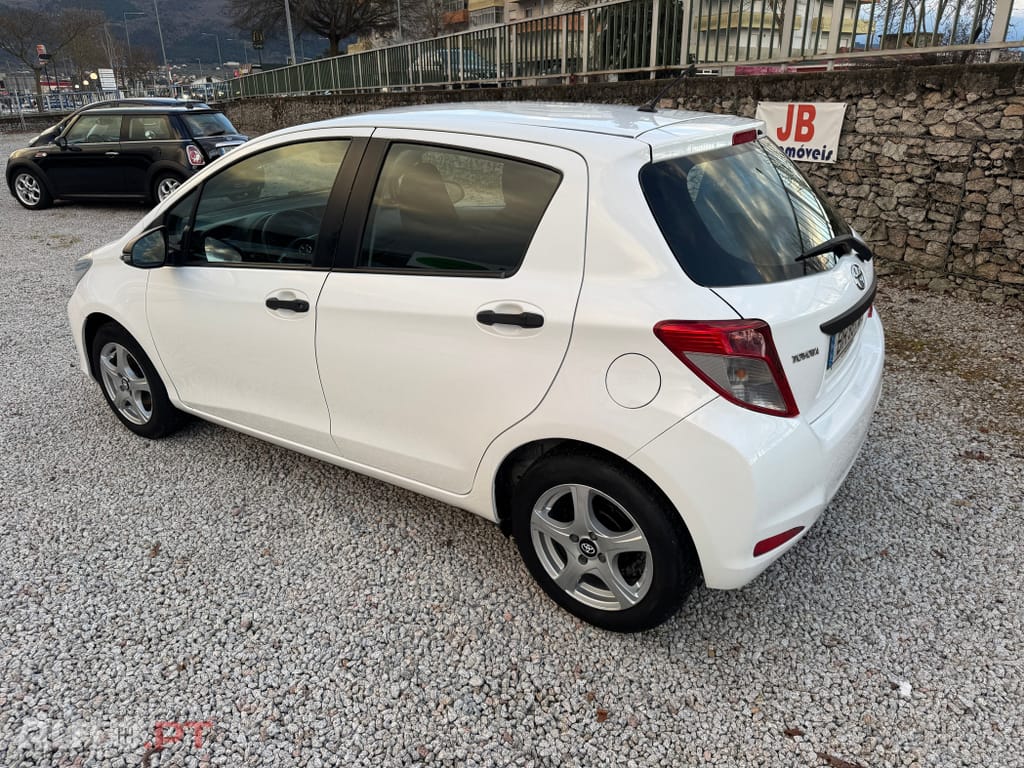 Toyota Yaris 1.0 VVT-i