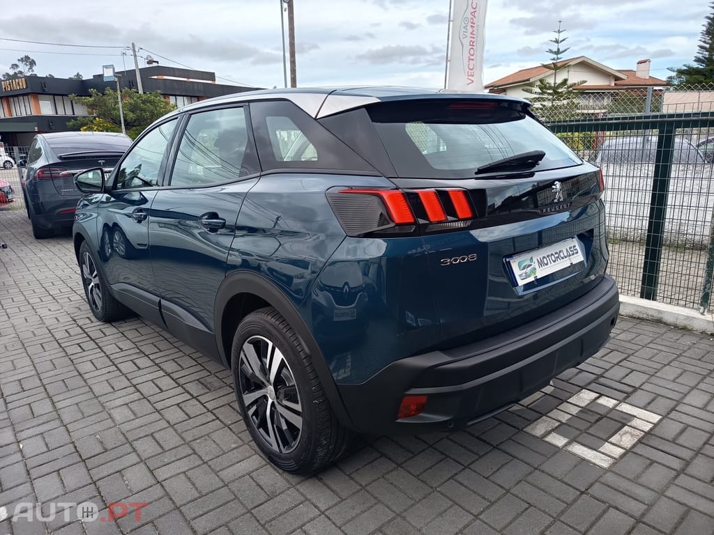 Peugeot 3008 1.5 BlueHDi Active Pack EAT8