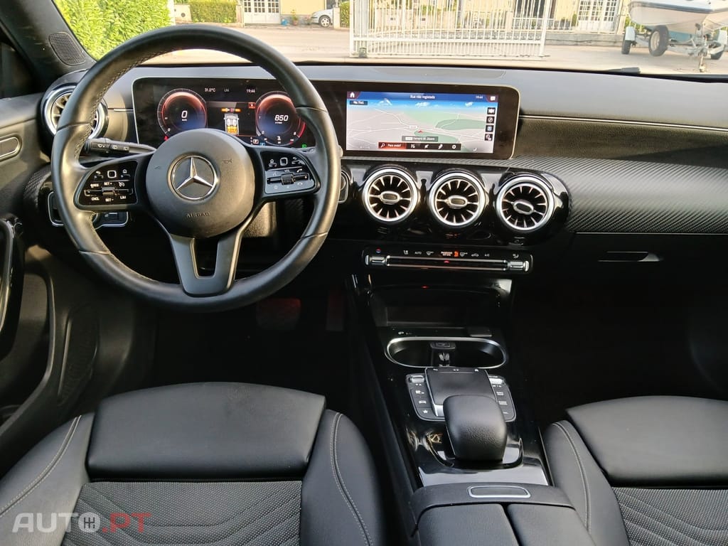 Mercedes-Benz A 180 d 7G-DCT