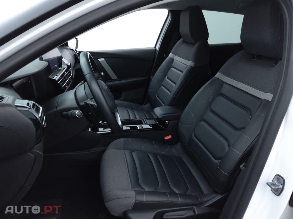 Citroen C4 1.2 PureTech Shine
