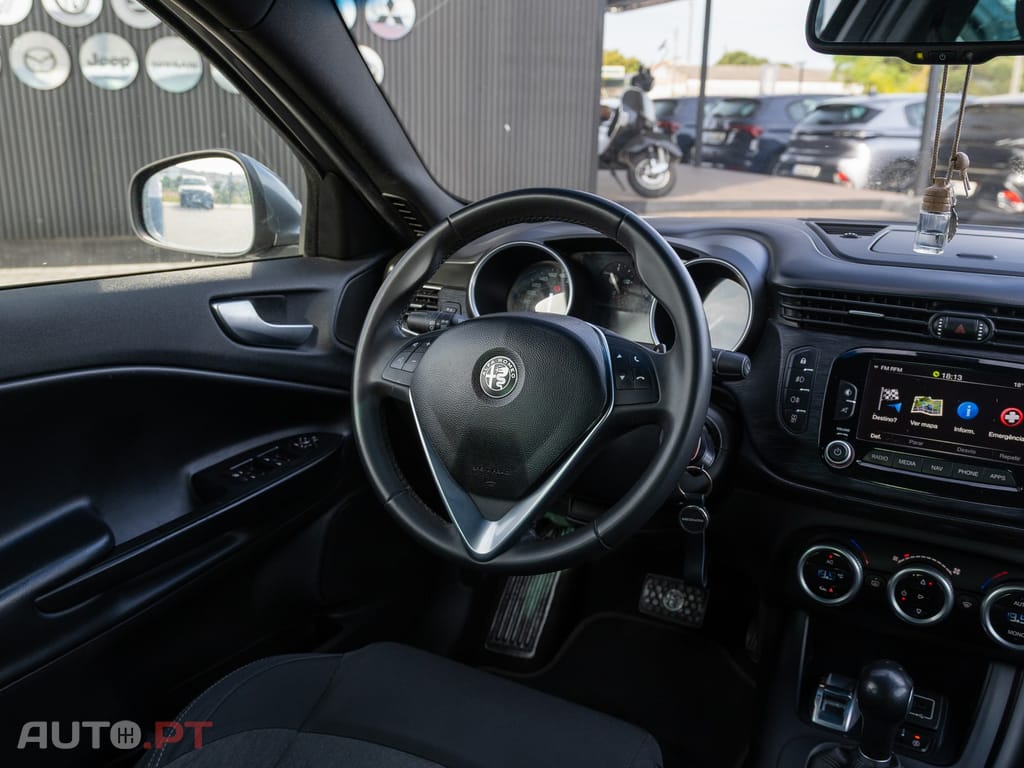 Alfa Romeo Giulietta 1.6 JTDM Sport TCT