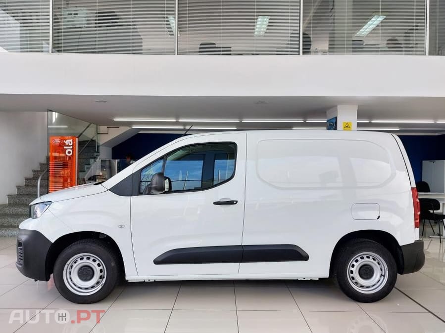 Peugeot Partner Pro Standard 1.5 BlueHDi 3 Lug.  -  IVA Dedutível