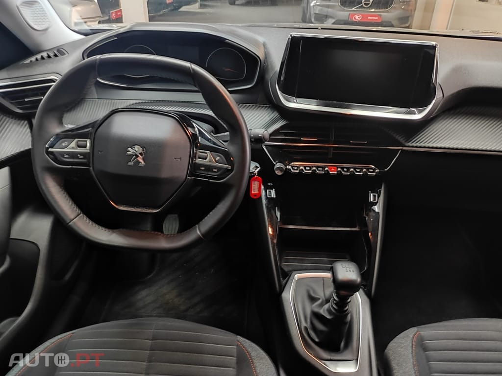 Peugeot 2008 1.2 PureTech Active