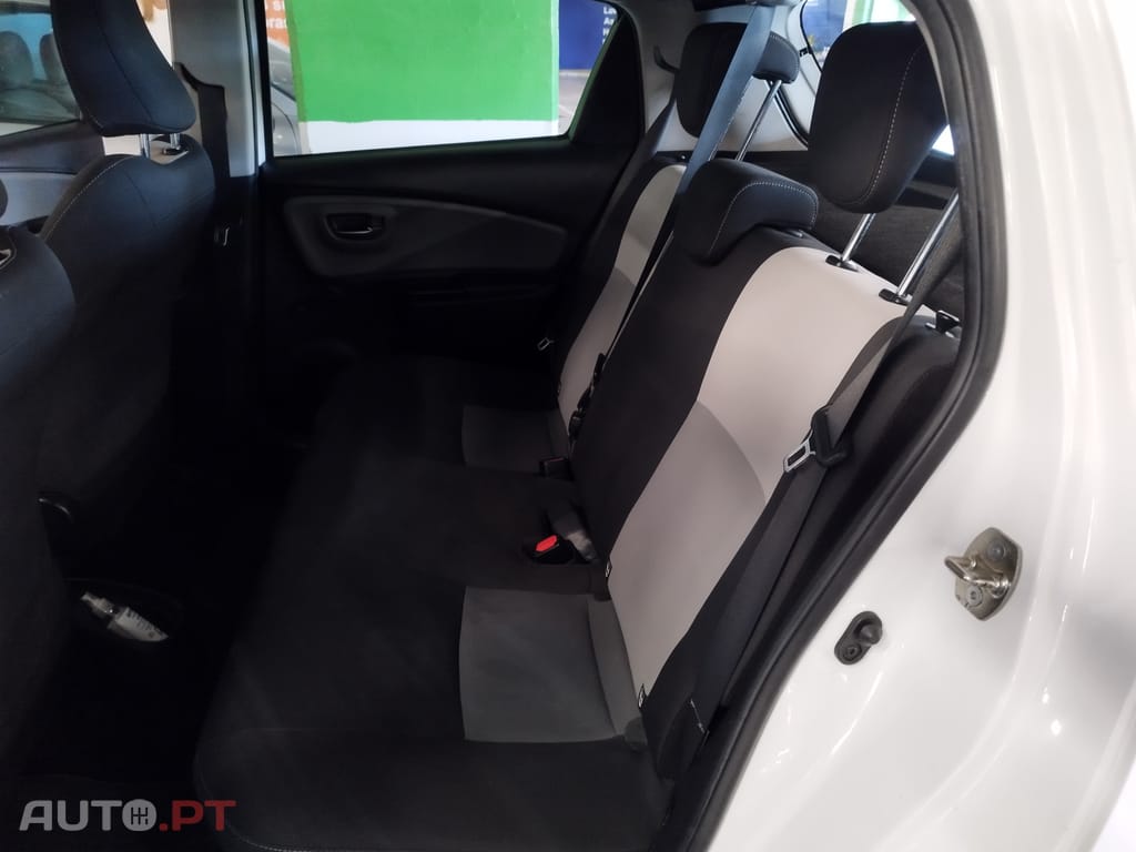 Toyota Yaris 1.5 Hybrid 101 CV
