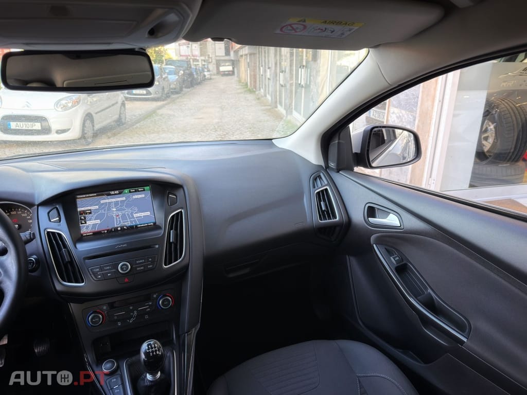 Ford Focus SW 1.5 TDCi EcoBlue Titanium