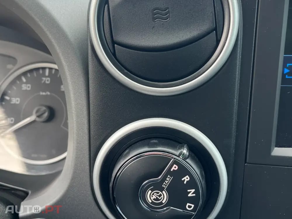 Peugeot E-Partner 50 kWh Premium Standard