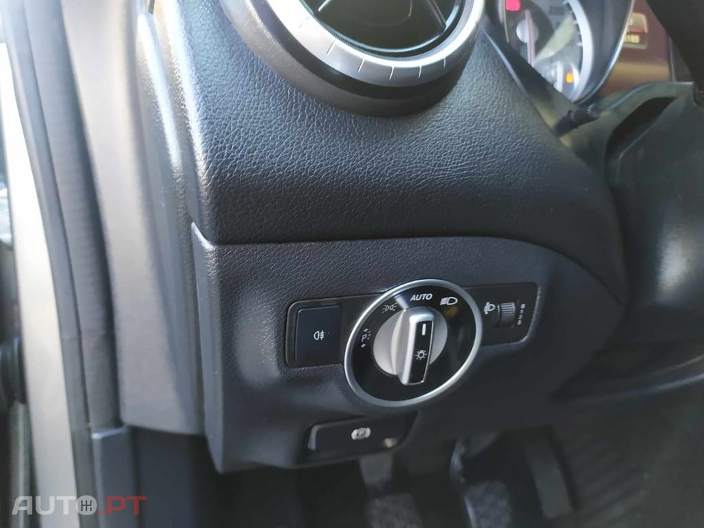 Mercedes-Benz CLA 180 CDI URBAN SPORT