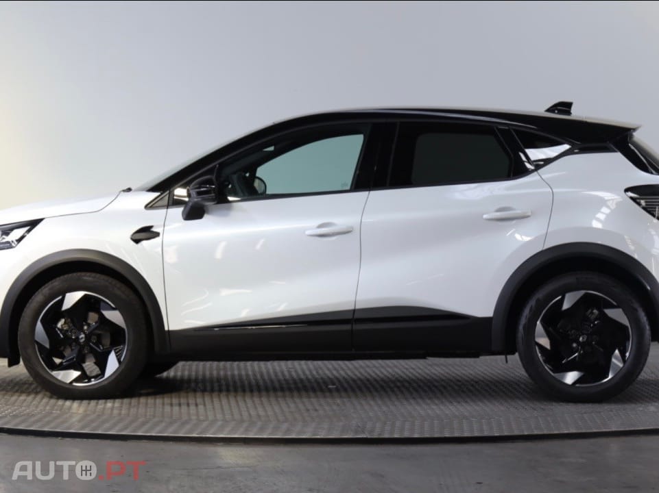 Renault Captur 1.0 TCe Techno Bi-Fuel