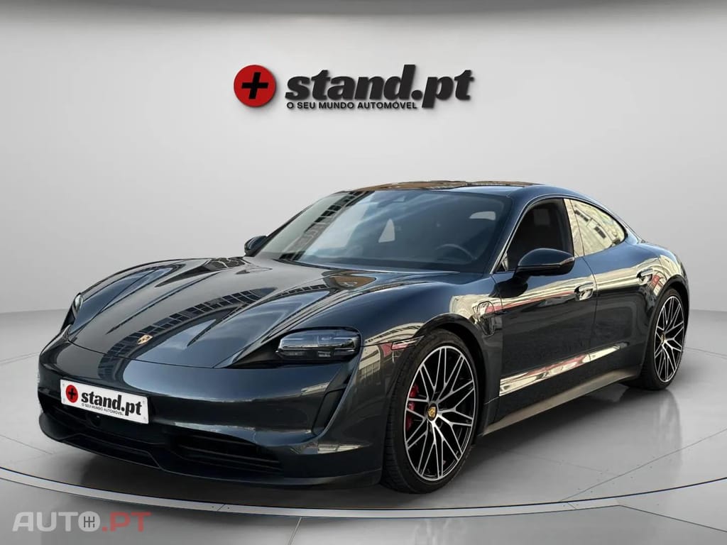 Porsche Taycan 4S