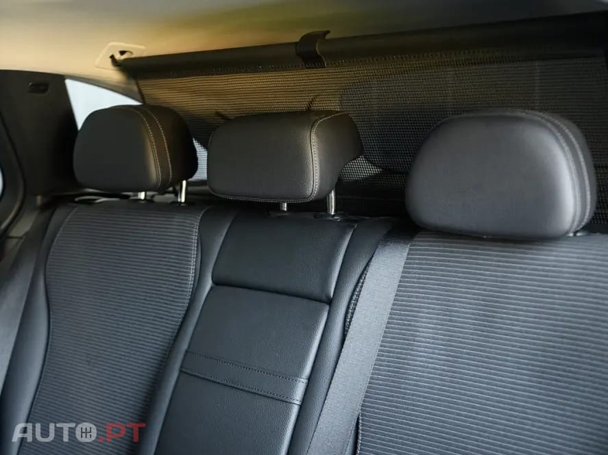 Mercedes-Benz C 300 e AMG Line