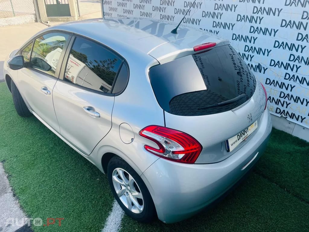 Peugeot 208 1.4 HDi Allure