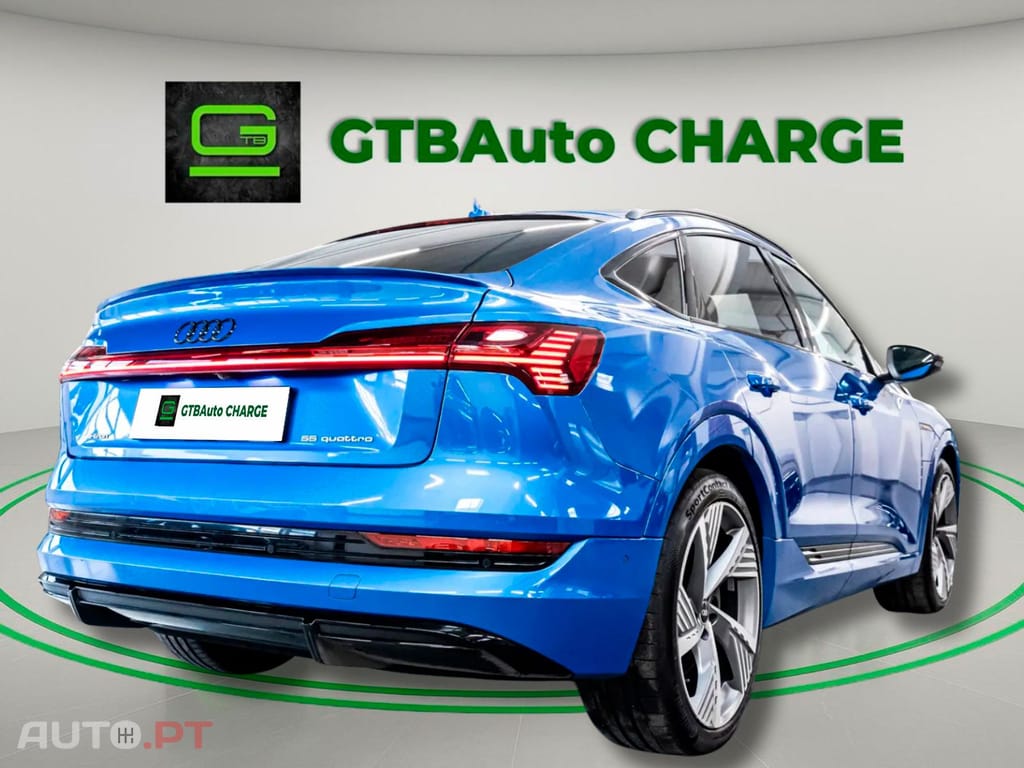 Audi E-Tron I.V.A DEDUTÍVEL 55 S LINE BLACK